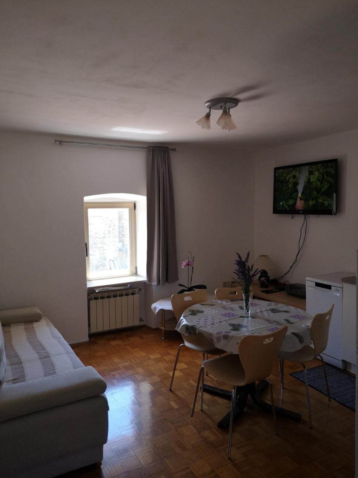 Apartma Ester Lucija Zewnętrze zdjęcie